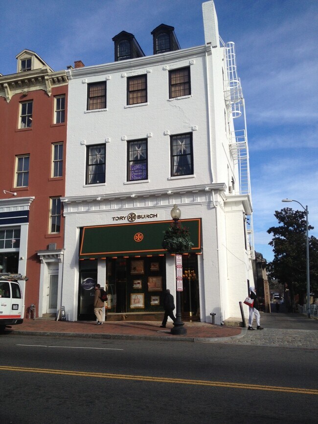 Building Photo - 1219 Wisconsin Ave NW