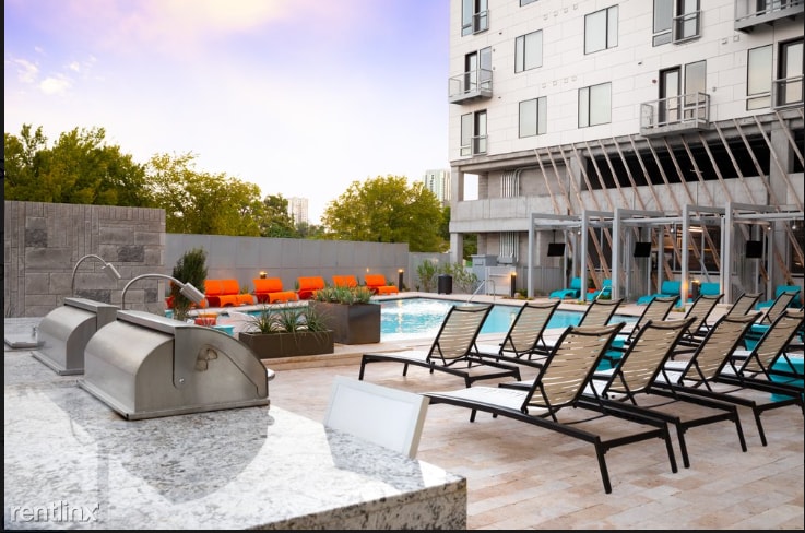 Foto principal - Studio, 1 bath Apartment - 1109 e 5th street