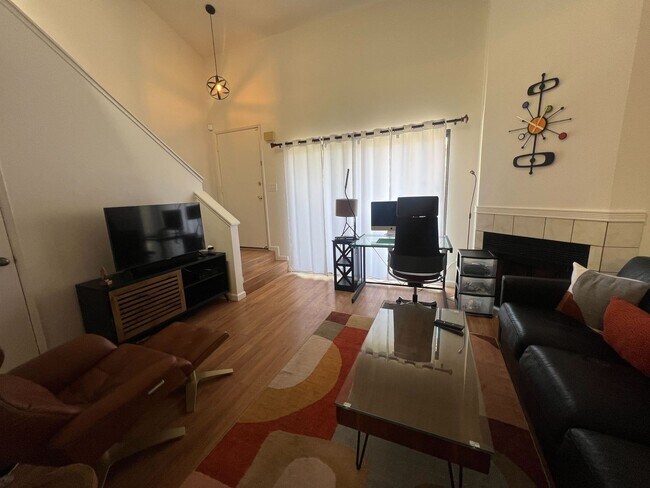 Foto del edificio - Charming Furnished 1-Bedroom Loft-Style Co...