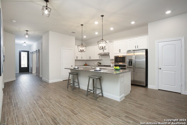 Foto del edificio - 28963 Windlesham Way