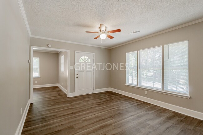 Foto del edificio - Charming 3 Bedroom in Warner Robins!
