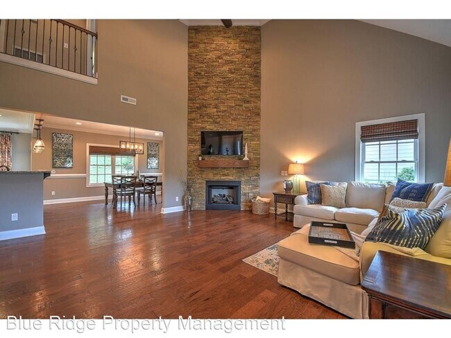 Foto del edificio - 2728 Edinburgh Channel Rd