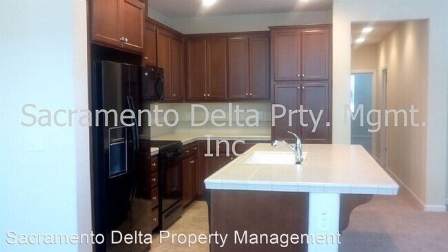 Building Photo - 2 br, 2 bath House - 105 Matisse Lane