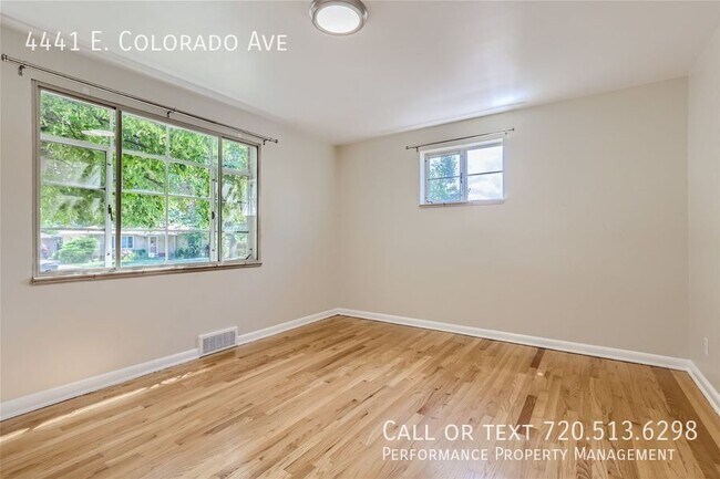 Foto del edificio - 4441 E Colorado Ave