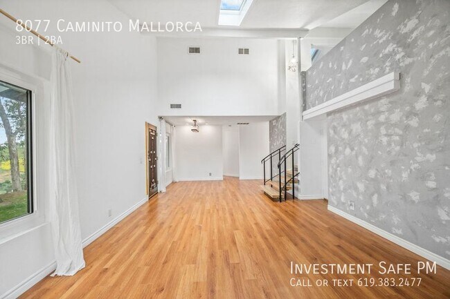 Building Photo - 2 Wks Free!! La Jolla -UTC- Gorgeously Ren...