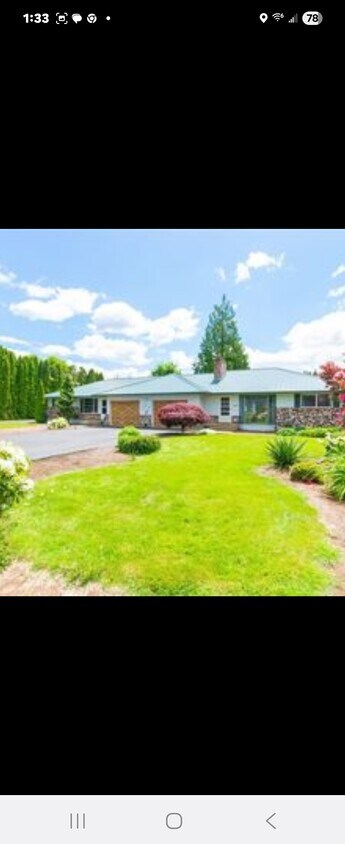 Foto principal - 877 King Rd