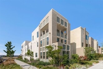 Building Photo - 117 Menkar