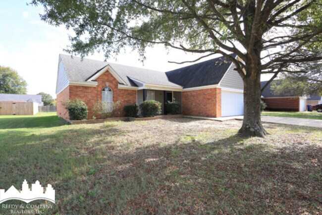 Building Photo - 6760 Quimby Dr