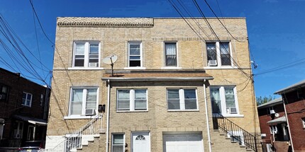 Building Photo - 1710 76th St
