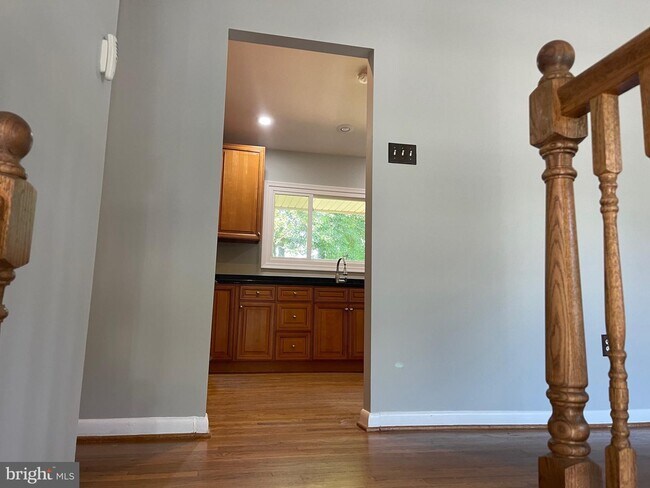 Foto del edificio - 2504 Stirrup Ln