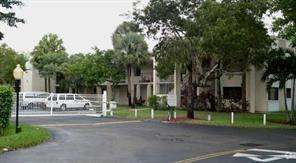Building Photo - 1417 Meadows Cir