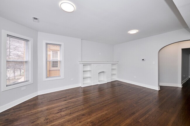 Foto del edificio - 6237 N Fairfield Ave