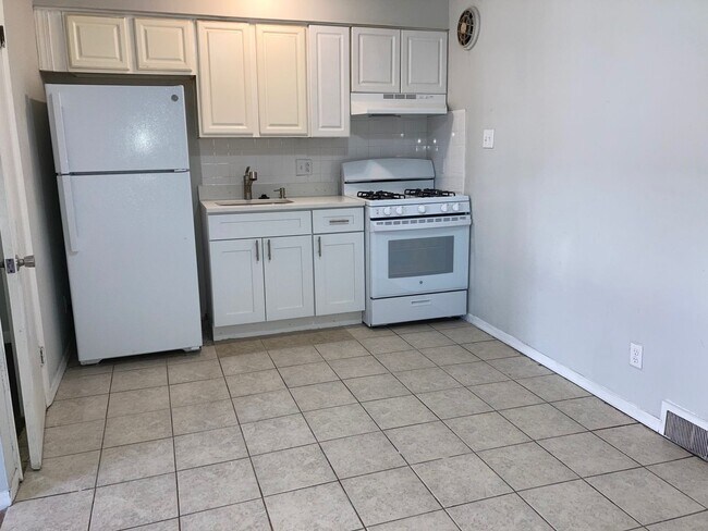 Foto del edificio - 7326 Ruskin Rd