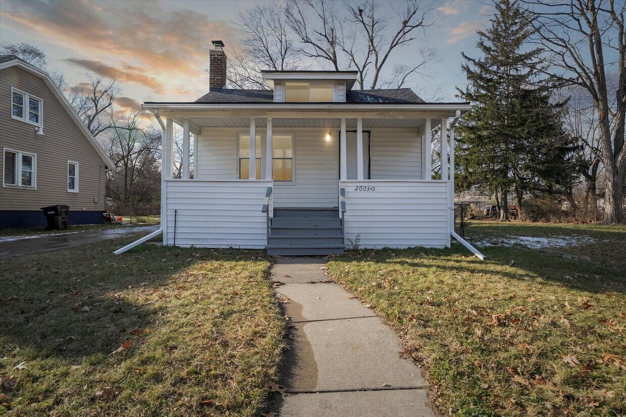 20035 Santa Barbara Dr, Detroit, MI 48221 House Rental in Detroit, MI