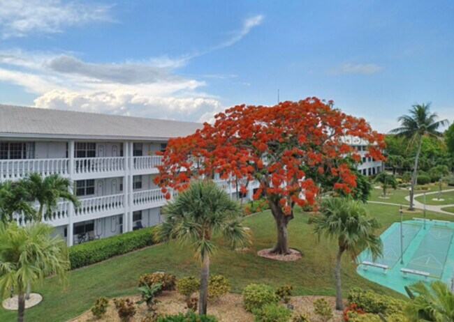 Foto del edificio - 5200 NE 24th Terrace