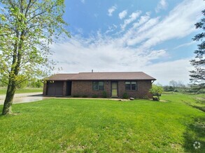Building Photo - 16924 Amstutz Rd