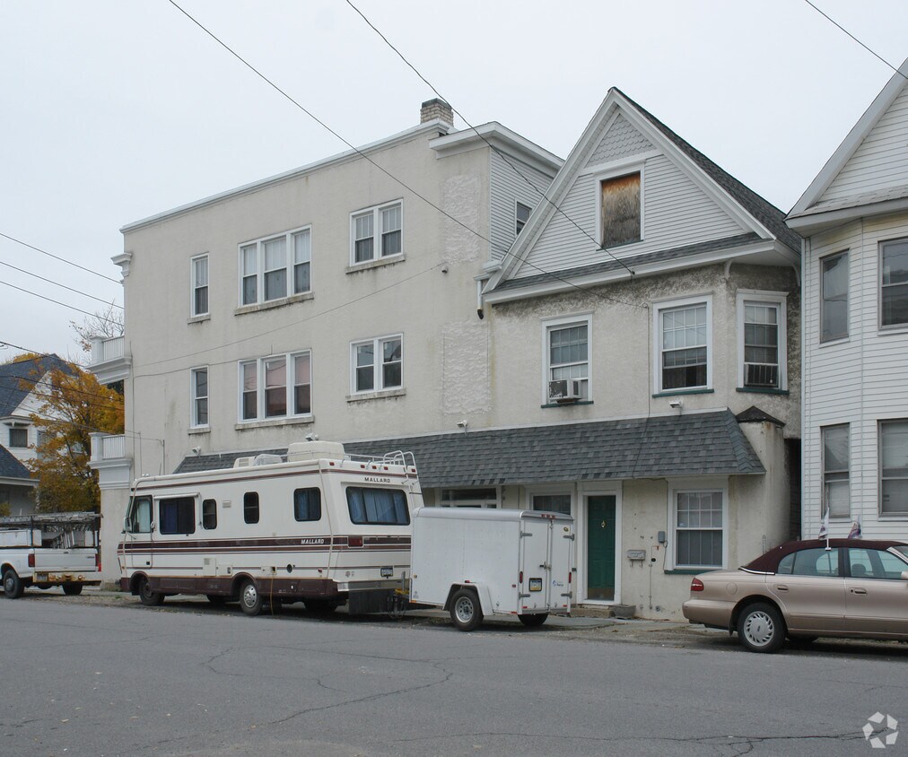 Foto del edificio - 441 Orchard St