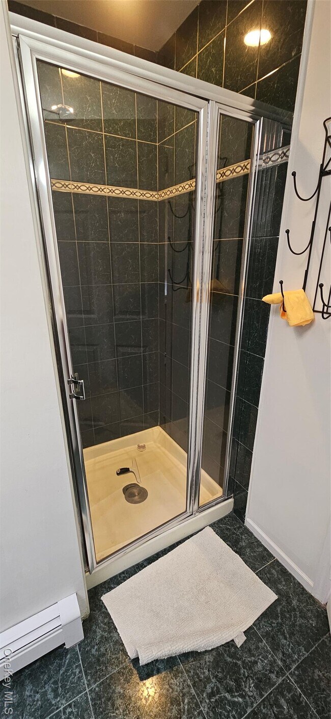 Foto del edificio - 558 Lincoln Blvd