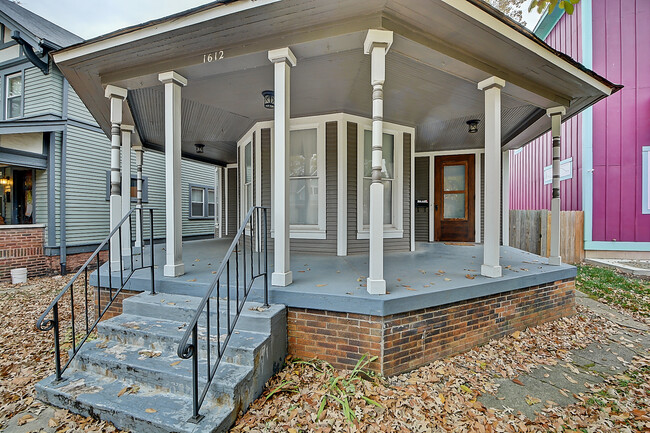 Foto del edificio - 1612 Pleasant St