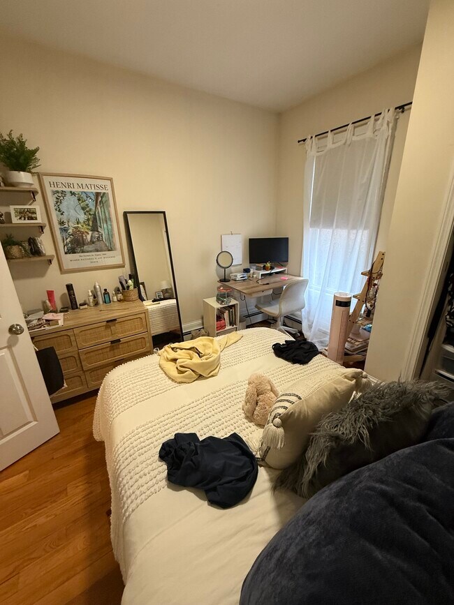 Foto del edificio - 301 Medford St