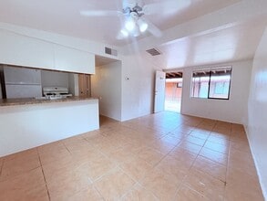 Building Photo - 1644 N Beverly Ave