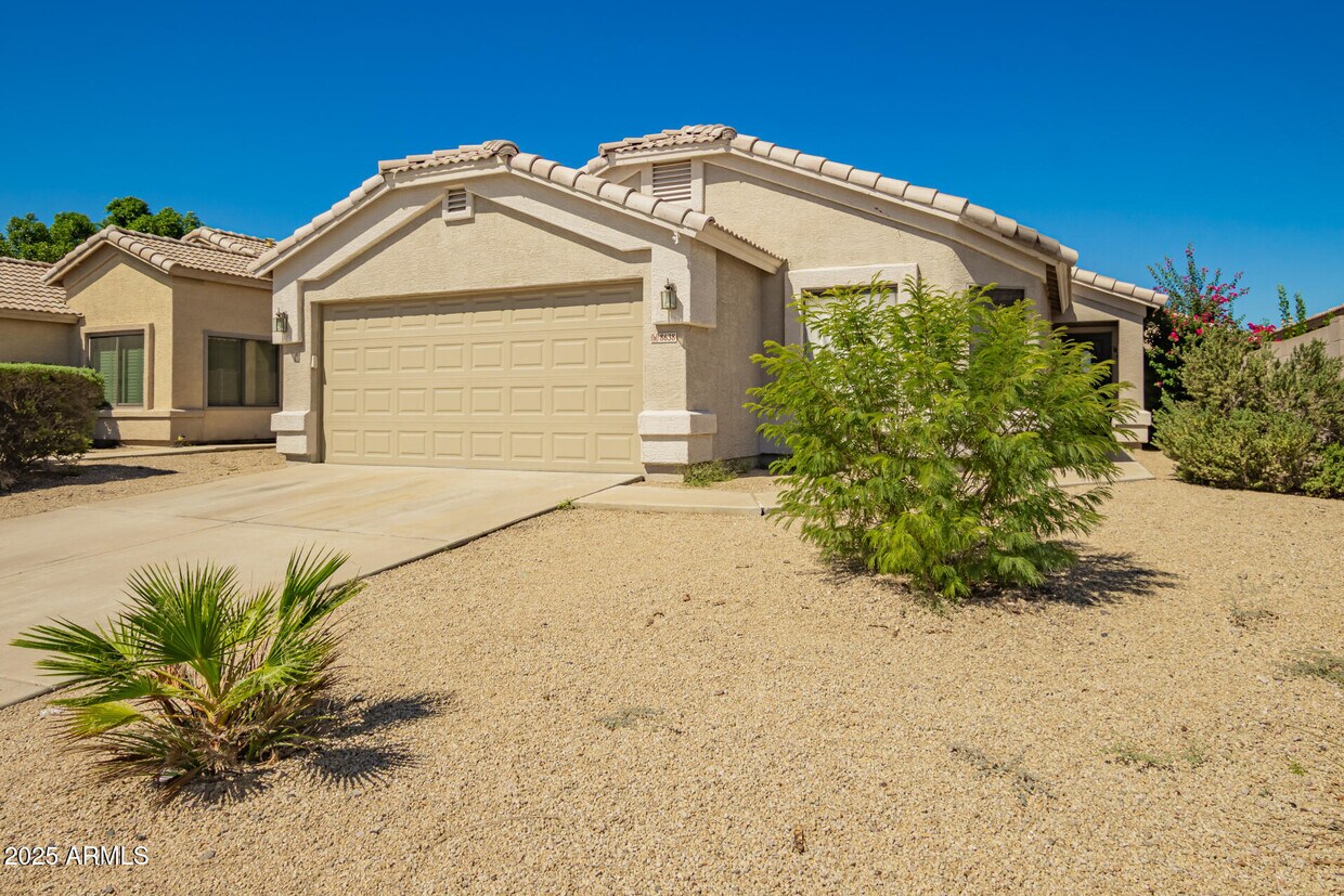 Foto principal - 8638 W Mauro Ln