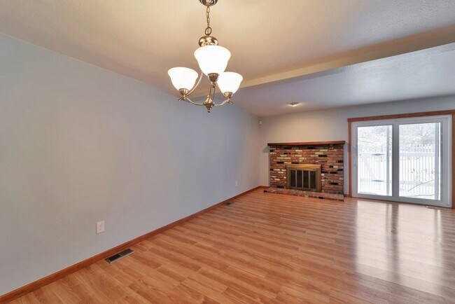 Building Photo - Fantastic 4 Bed 3.5 Bath in Aurora!