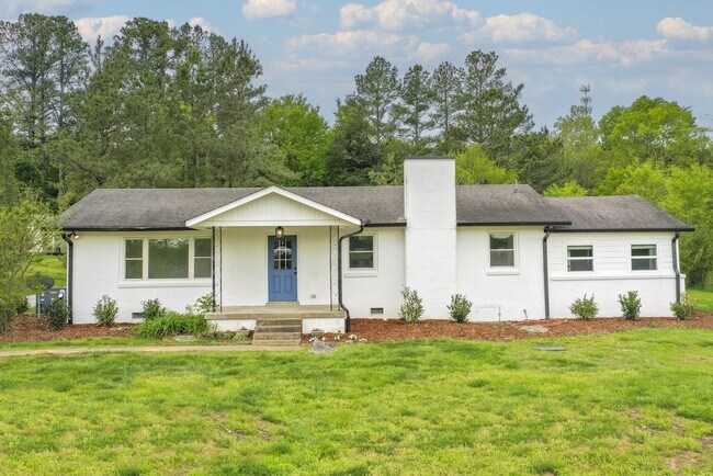 Building Photo - 5011 Wilson Pike