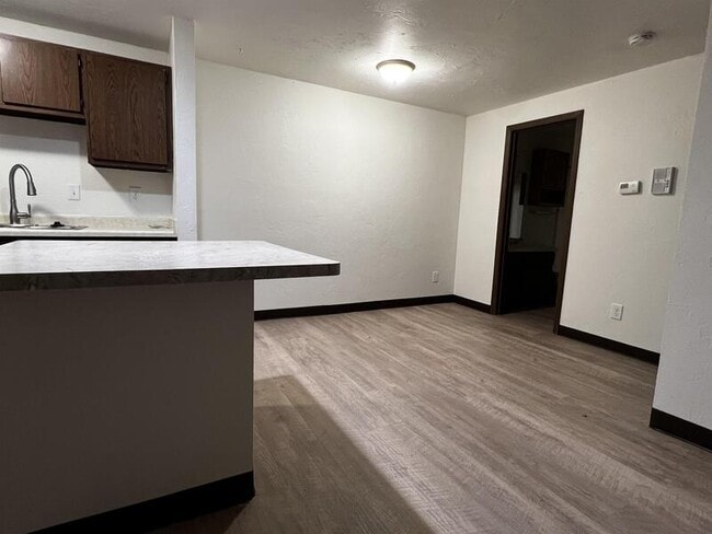 Foto del edificio - 2730 Humboldt Rd