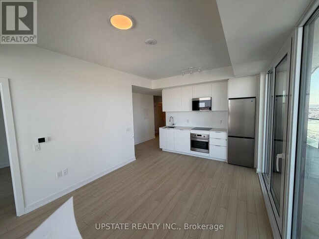 Photo du bâtiment - 15 Skyridge Dr