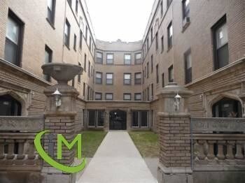 Building Photo - Edgewater/Loyola - Studio Unit Available $850