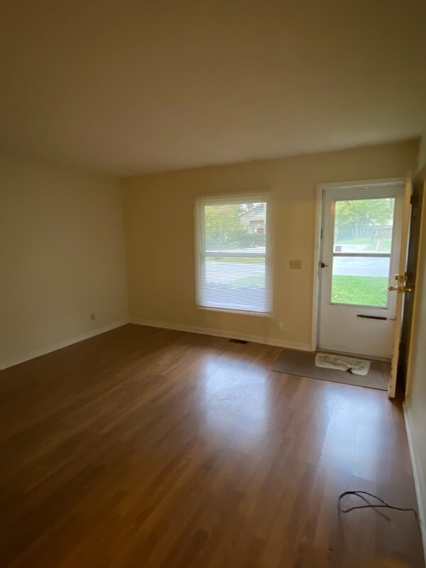 Foto del edificio - 103 N Beach Dr
