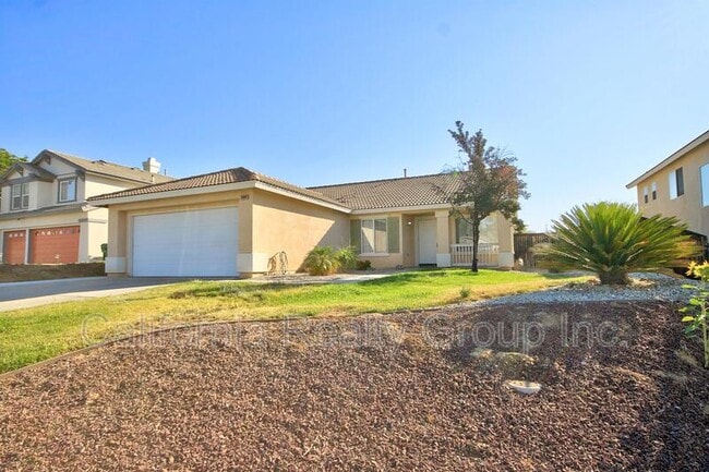 Building Photo - 26860 Redwood Cir