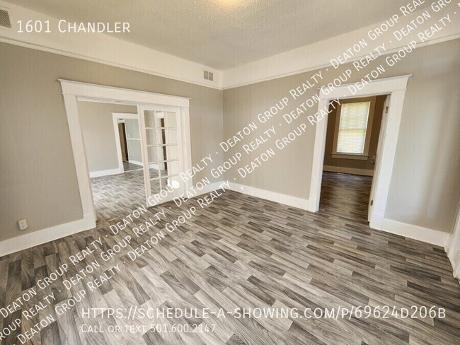 Building Photo - 1601 Chandler-