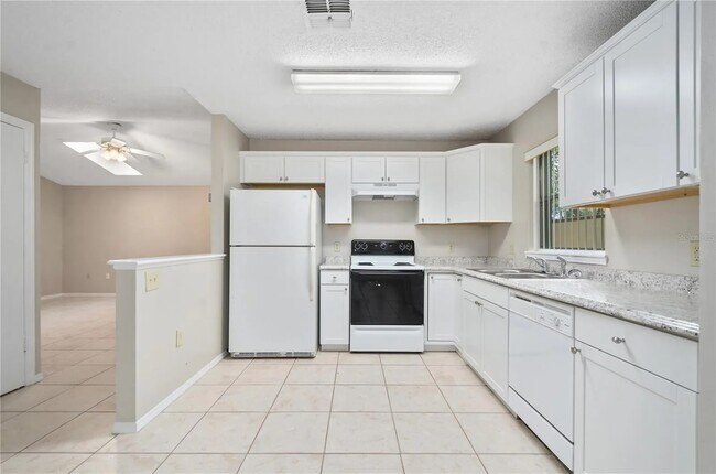 Foto del edificio - 1600 Cimarron Hills Dr