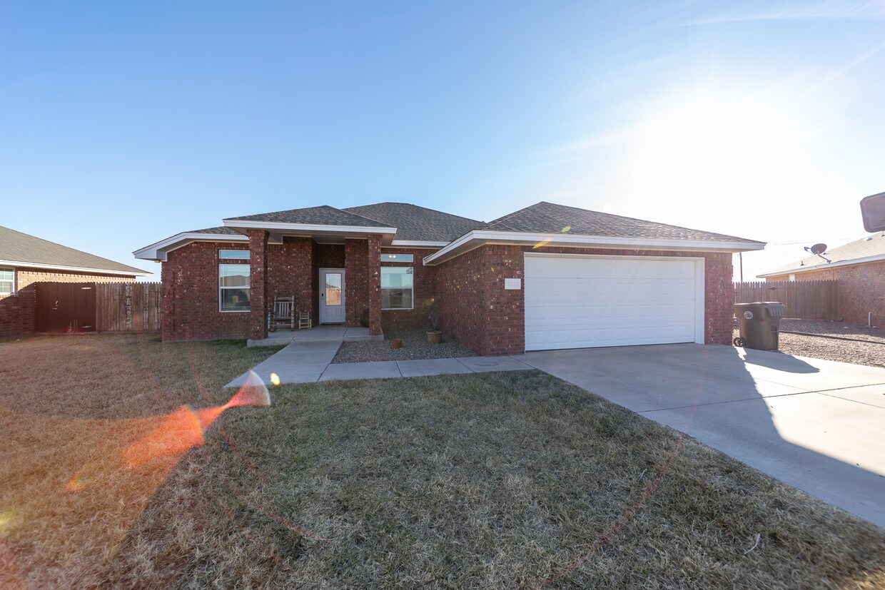 Foto principal - 2313 Cobblestone Circle