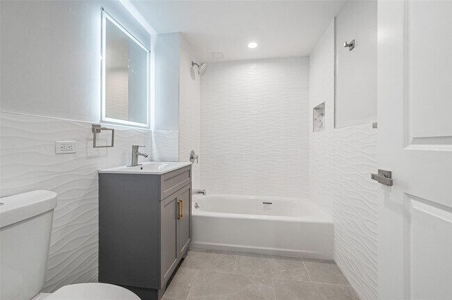 Foto del edificio - 43-34 53rd St