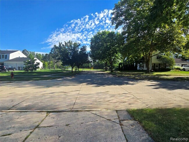 Foto del edificio - 2951 Hill Dr