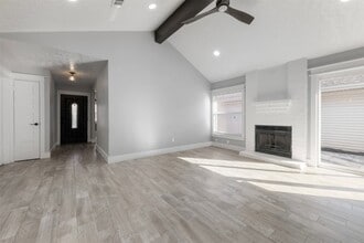 Building Photo - 9327 Golden Sunshine Dr