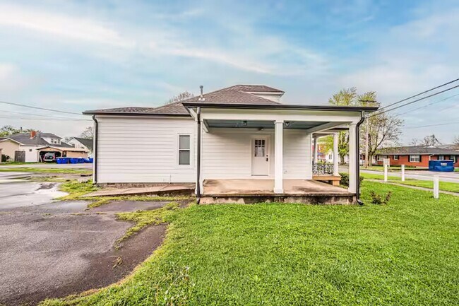 Foto del edificio - Charming 2 Bedroom 1 Bath Home