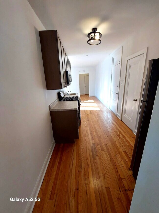 Foto del edificio - 3814 W Thomas St