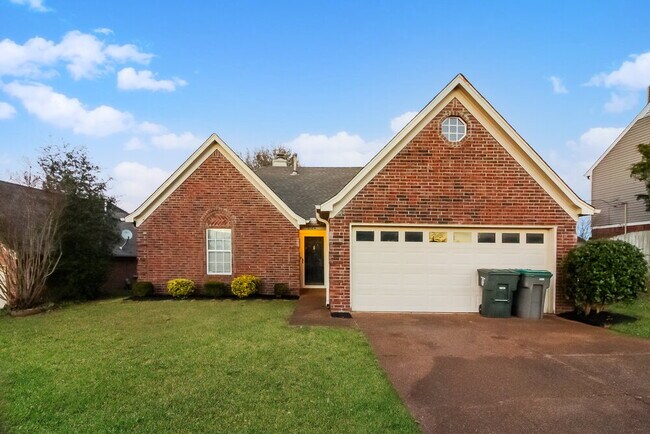 Building Photo - 2184 Stone Stream Dr