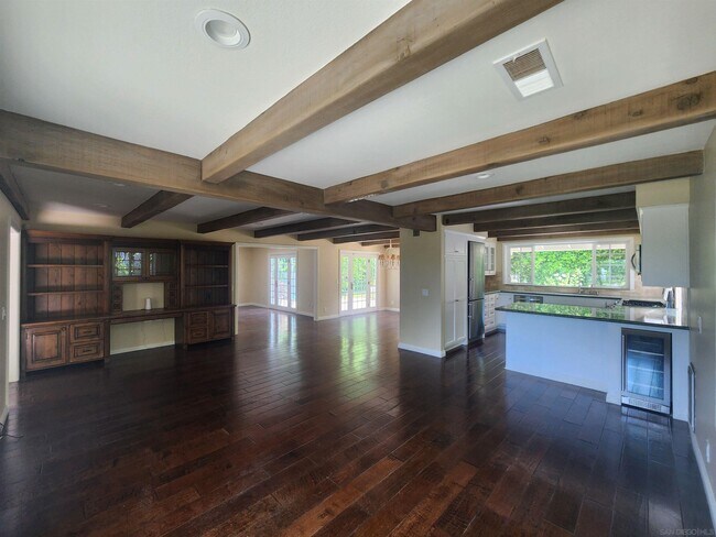 Building Photo - 13871 Durango Dr