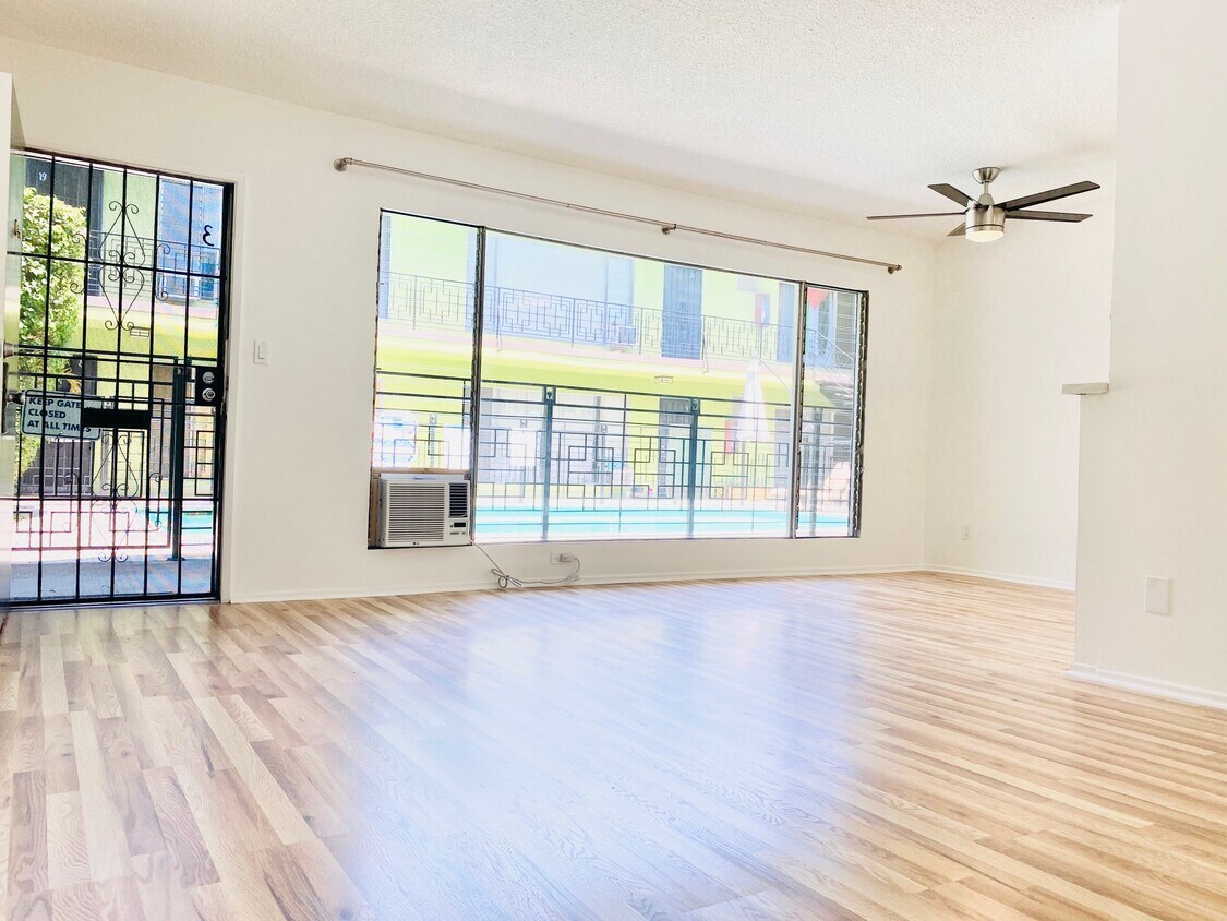 Foto principal - Tropicanyon Apartments