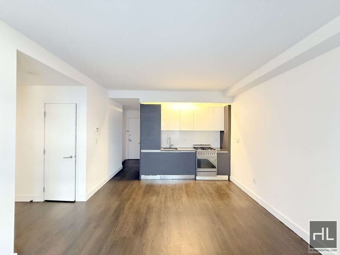 Foto principal - NO fee 1 bed 1 bath on the 22nd floor - Su...