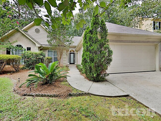 Foto del edificio - 555 Horseshoe Cir