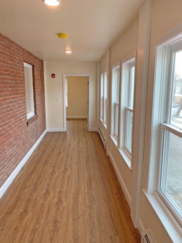 Foto del edificio - 323 Pearl St