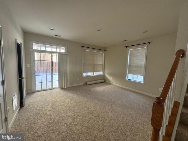 Foto del edificio - 42474 Magellan Square