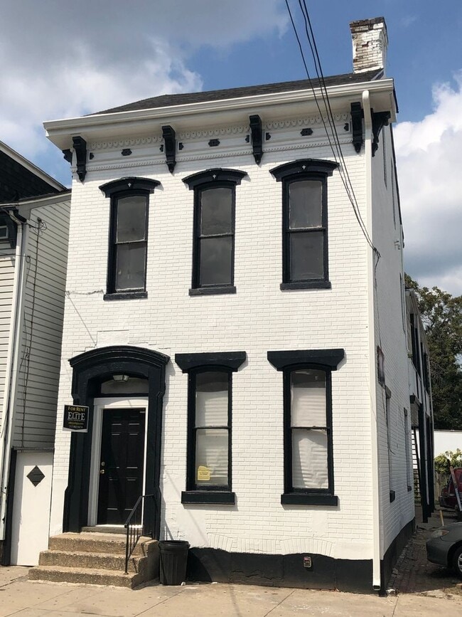 Building Photo - 233 E Philadelphia St