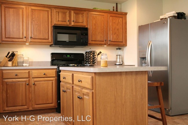 Building Photo - 3 br, 2.5 bath House - 3 Rebecca Drive